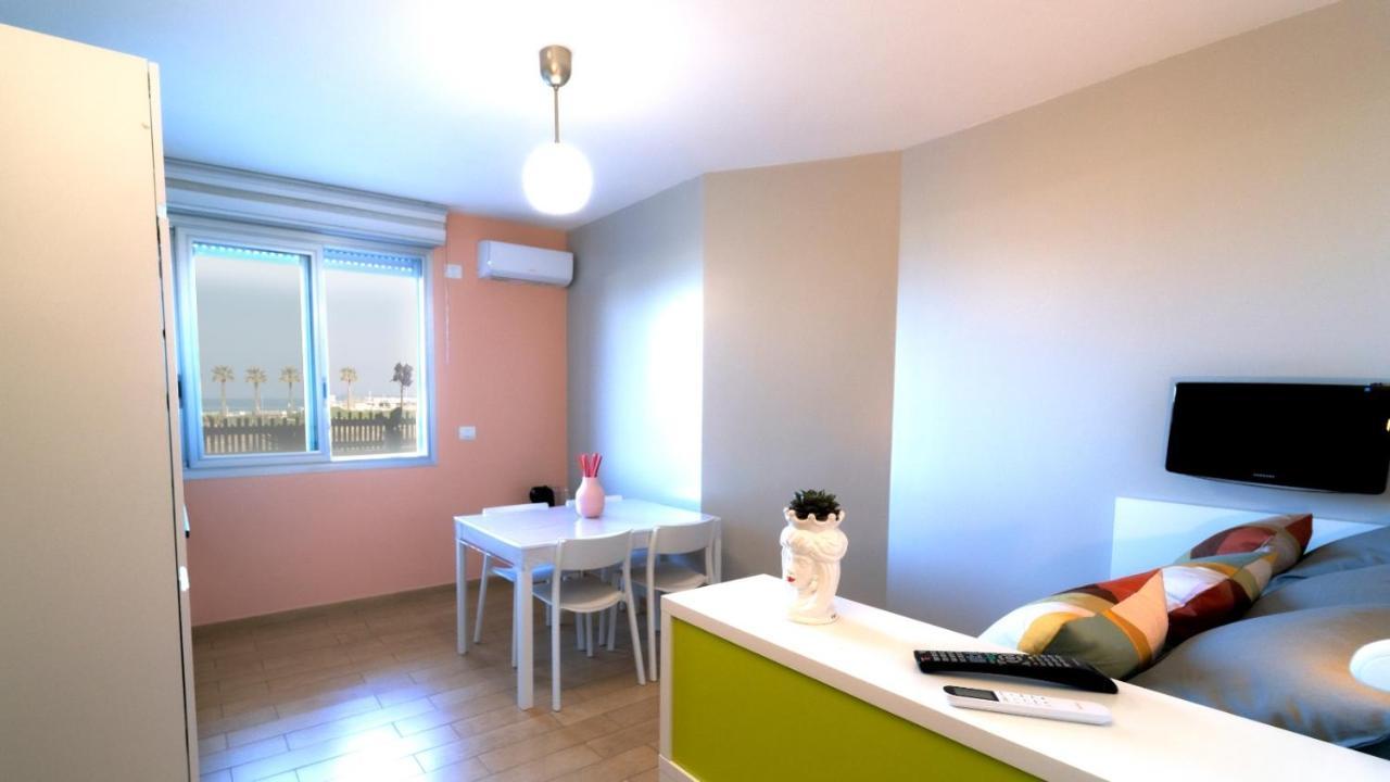 La Palma Del Sol Bed & Breakfast Barletta Ngoại thất bức ảnh