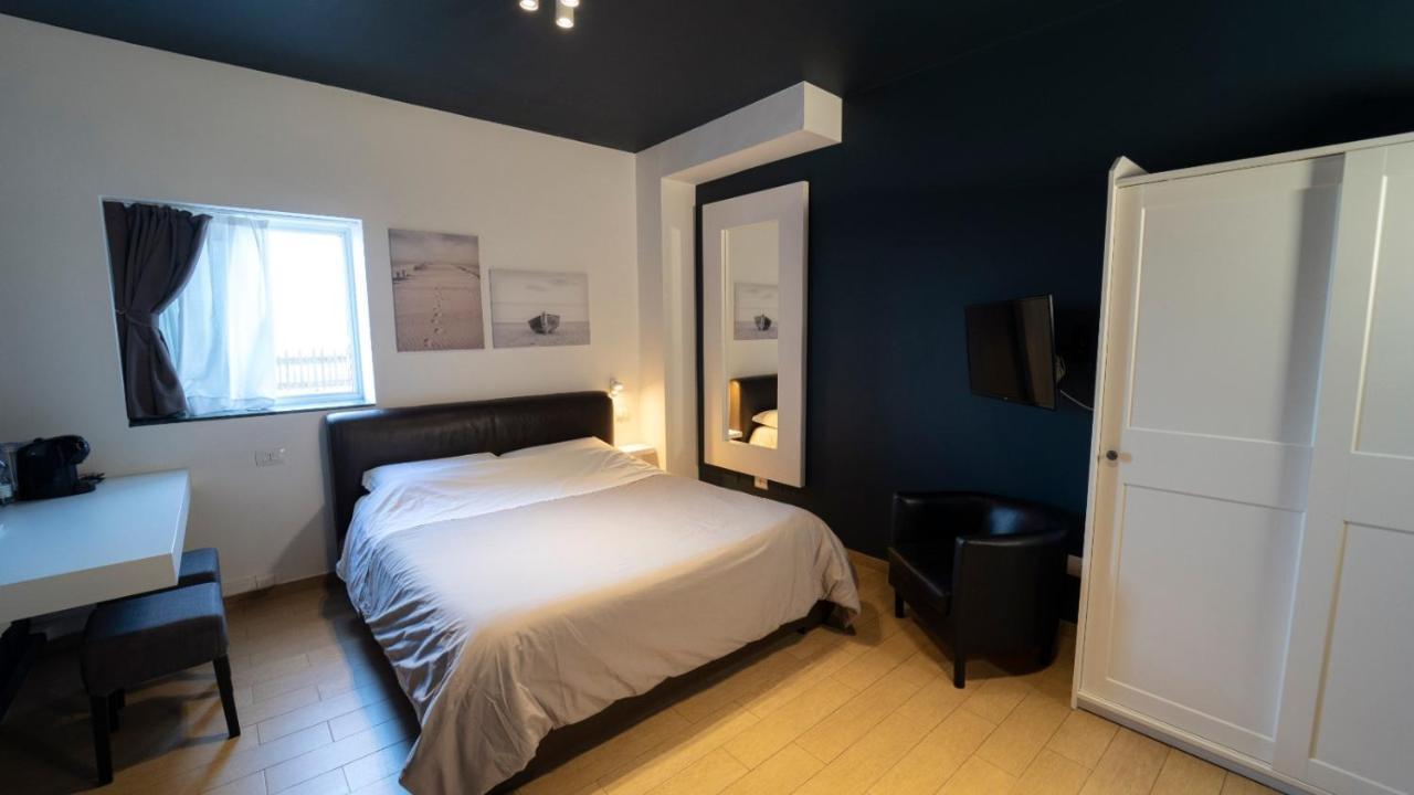 La Palma Del Sol Bed & Breakfast Barletta Ngoại thất bức ảnh